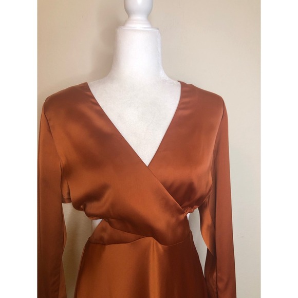 NWT WAYF Rust Cutout Midi Evening Dress Long Sleeve V Neck Bronze Copper Small - Picture 13 of 16